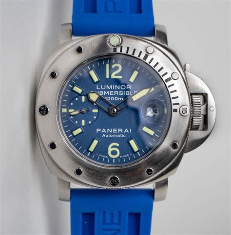 panerai submersible 1000m price